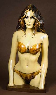 Raquel_welch3 Sculpture of Raquel Welch in bikini