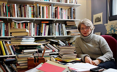 Woman sitting in a library