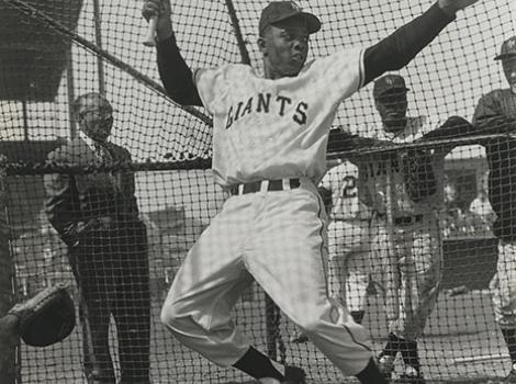 Black and white photo of Willie Mays in batters box