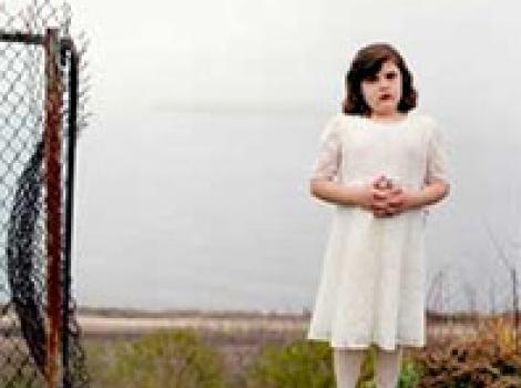 Untitled (Kara on Easter)  Jocelyn Lee  Chromogenic print, 1999  Collection of the artist © Jocelyn Lee